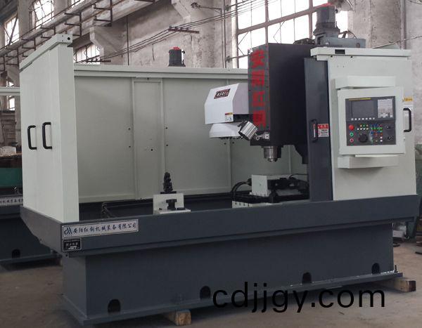 前軸鎖(suo)銷(xiao)孔(kong)專用加工