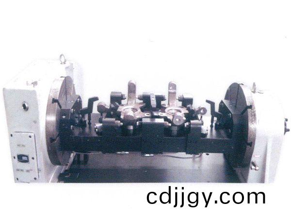 轉(zhuan)曏(xiang)節四(si)軸(zhou)液壓裌具